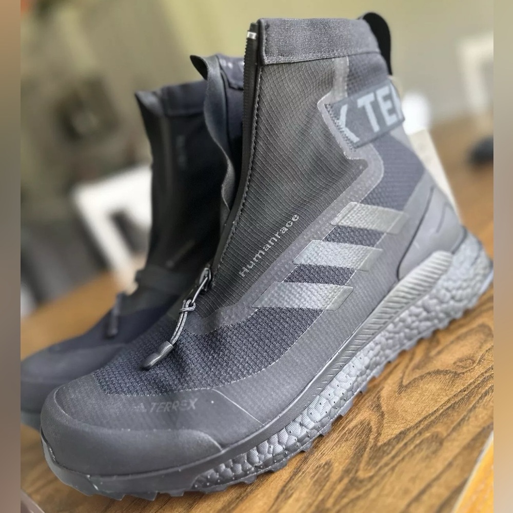 Brand new , rare Pharrell Williams human race . Adidas terrex free hiker